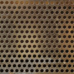 Lo stampaggio della lamiera a freddo, cos’è e quali vantaggi ha questo processo